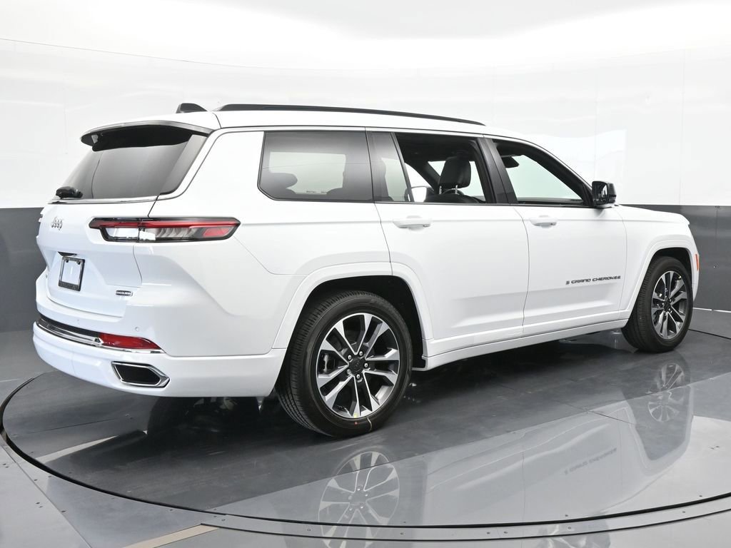 Used 2024 Jeep Grand Cherokee L Overland image 6