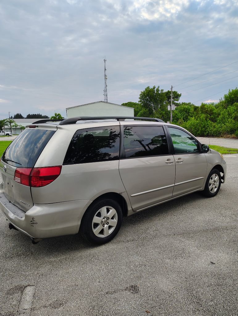 Used 2005 Toyota Sienna LE image 3