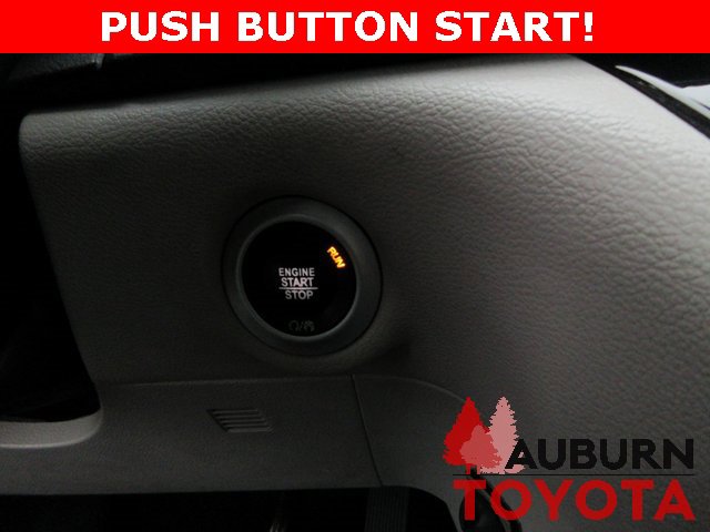 Used 2017 Chrysler Pacifica Touring-L image 18