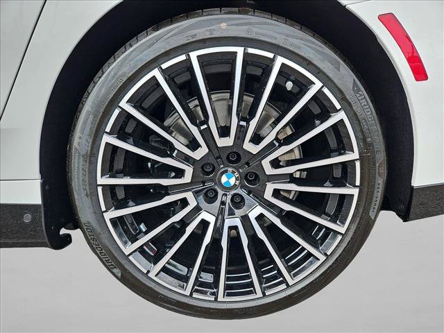 New 2026 BMW i7 eDrive50 w/ Executive Package RWD image 10