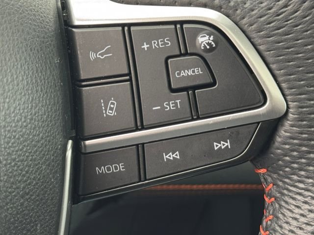 Used 2024 Toyota Sienna XSE w/ XSE Plus Package AWD/4WD image 19
