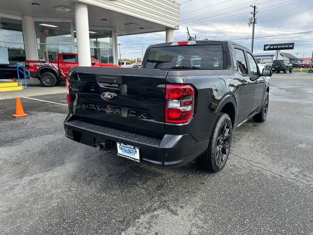 Used 2025 Ford Maverick Lobo image 3