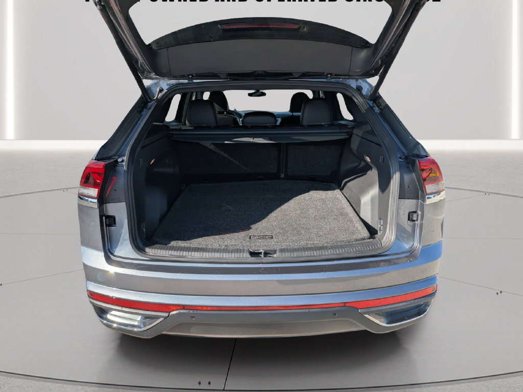 Certified 2023 Volkswagen Atlas Cross Sport SE FWD image 11