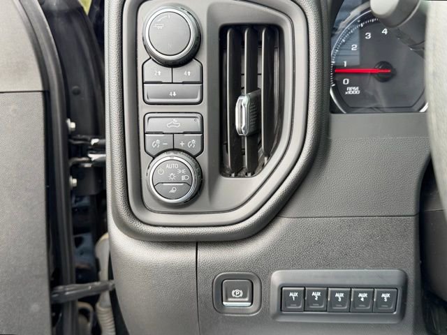 Certified 2023 Chevrolet Silverado 2500 Custom w/ Custom Value Package image 29