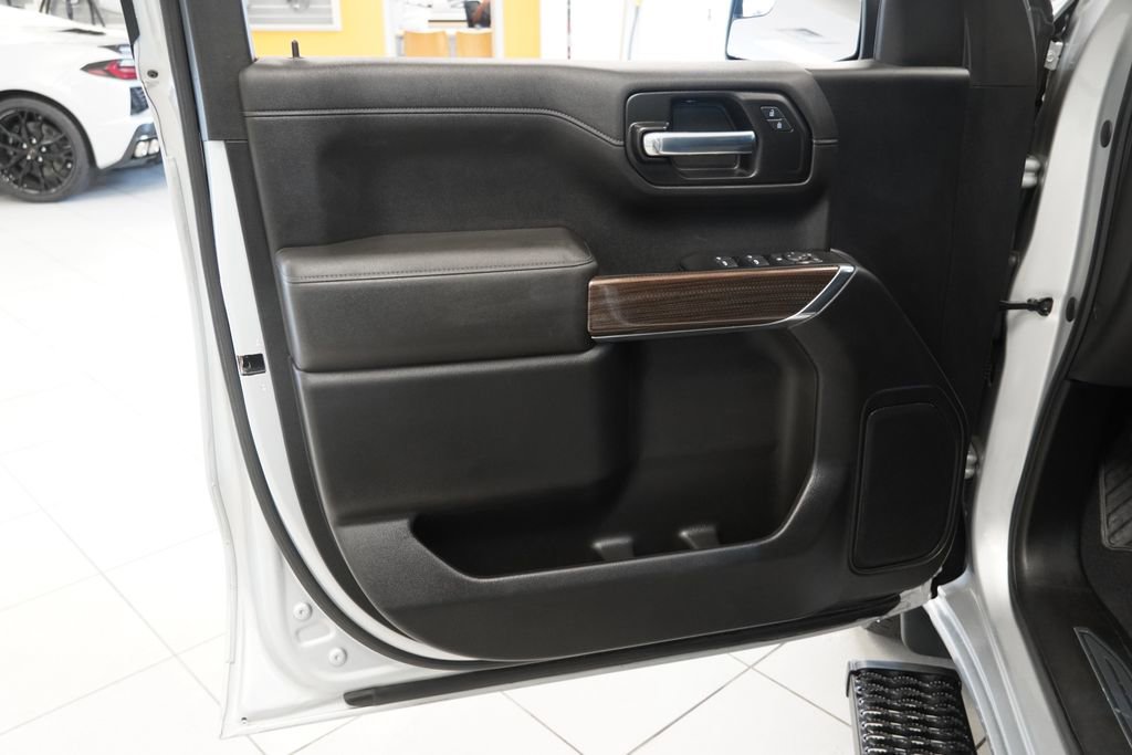 Used 2020 Chevrolet Silverado 1500 LT w/ All-Star Edition AWD/4WD image 5