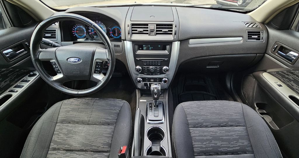 Used 2012 Ford Fusion SE FWD image 10