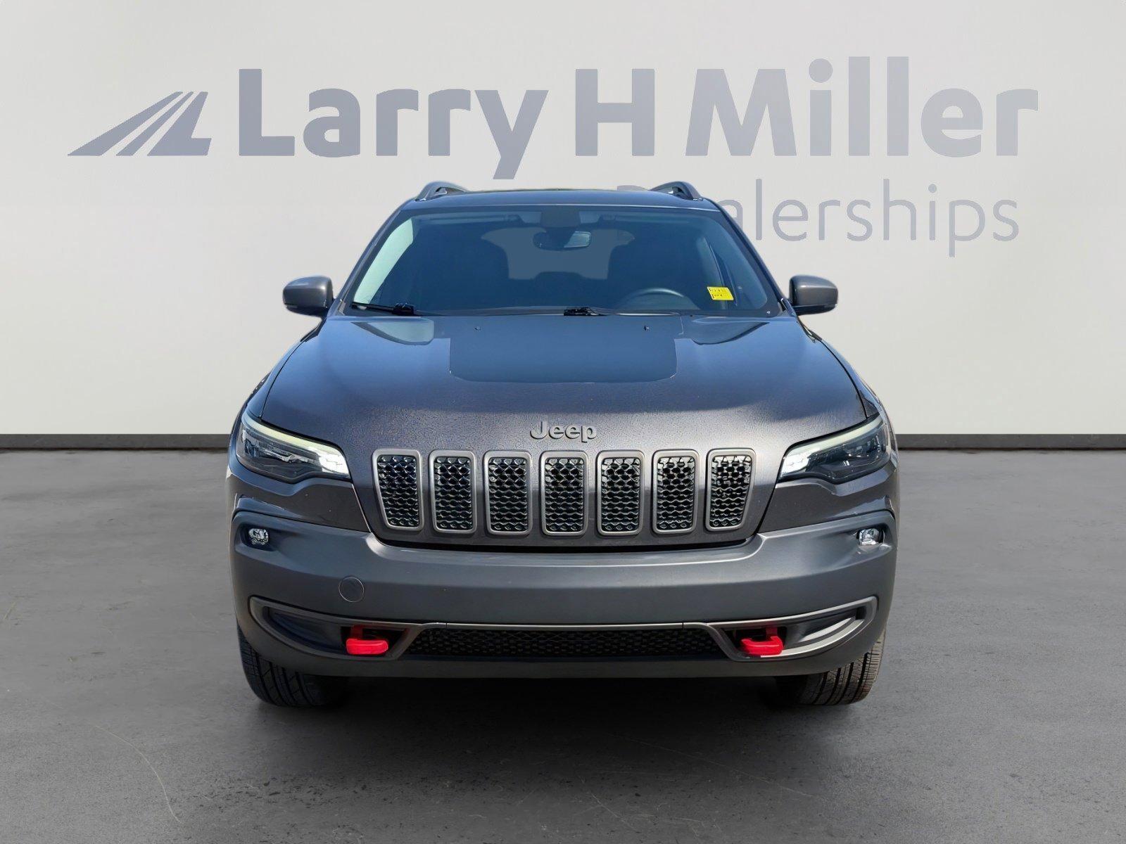 Used 2019 Jeep Cherokee Trailhawk w/ Comfort/Convenience Group image 4