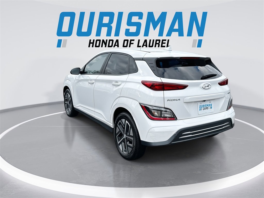 Used 2023 Hyundai Kona SEL w/ Cargo Package image 6