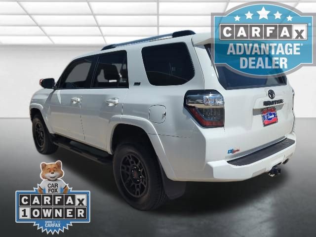 Used 2021 Toyota 4Runner SR5 Premium w/ Moonroof Package image 2