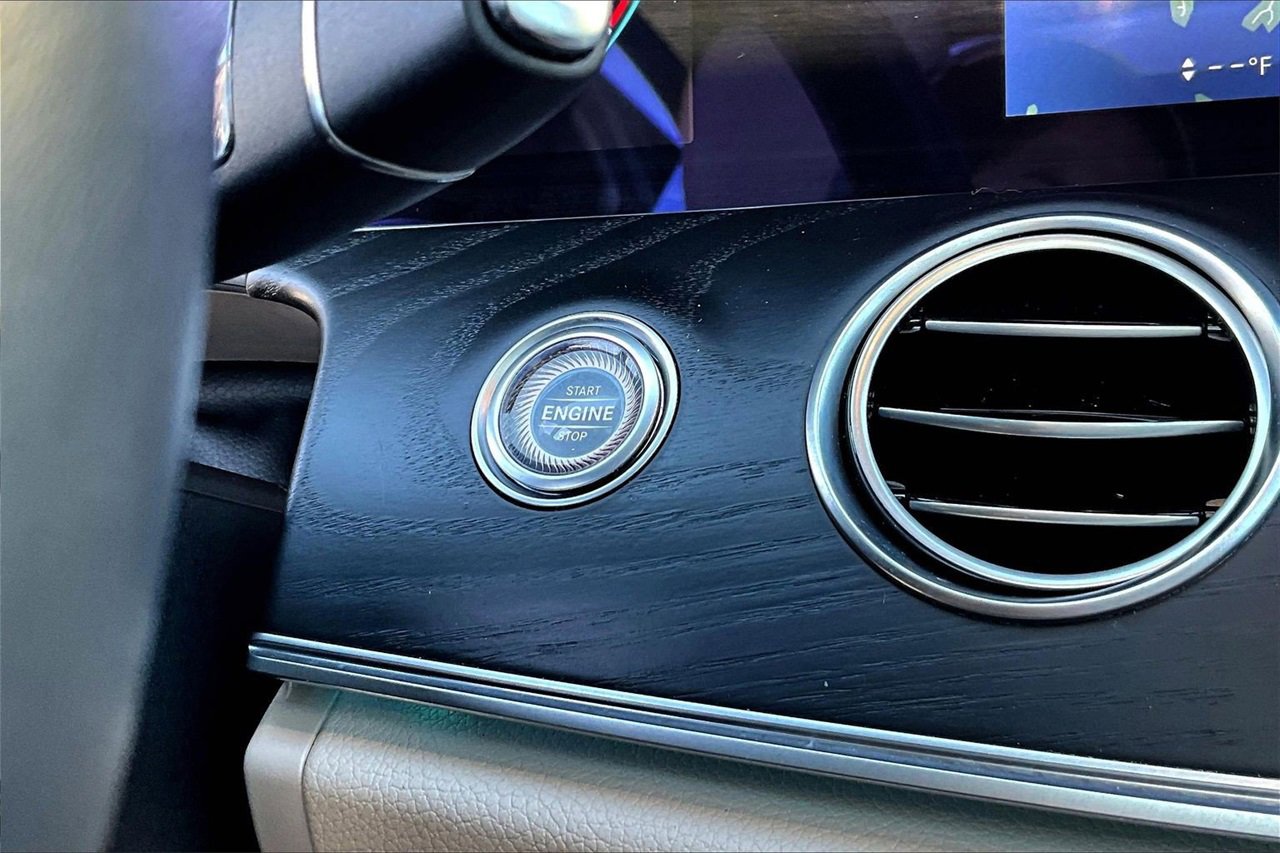 Used 2022 Mercedes-Benz E 350 E 350 image 27