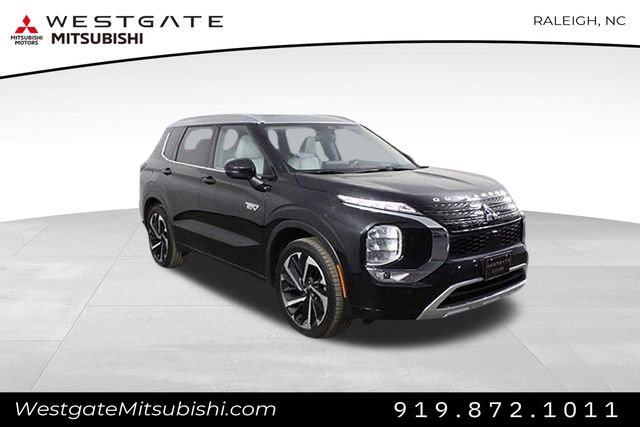 Used 2024 Mitsubishi Outlander SEL