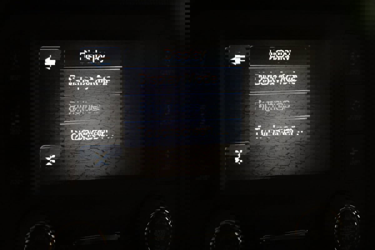 Used 2018 Jeep Wrangler Unlimited Sport S image 29