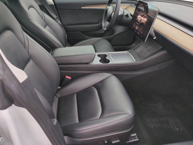 Used 2022 Tesla Model 3 Long Range image 21