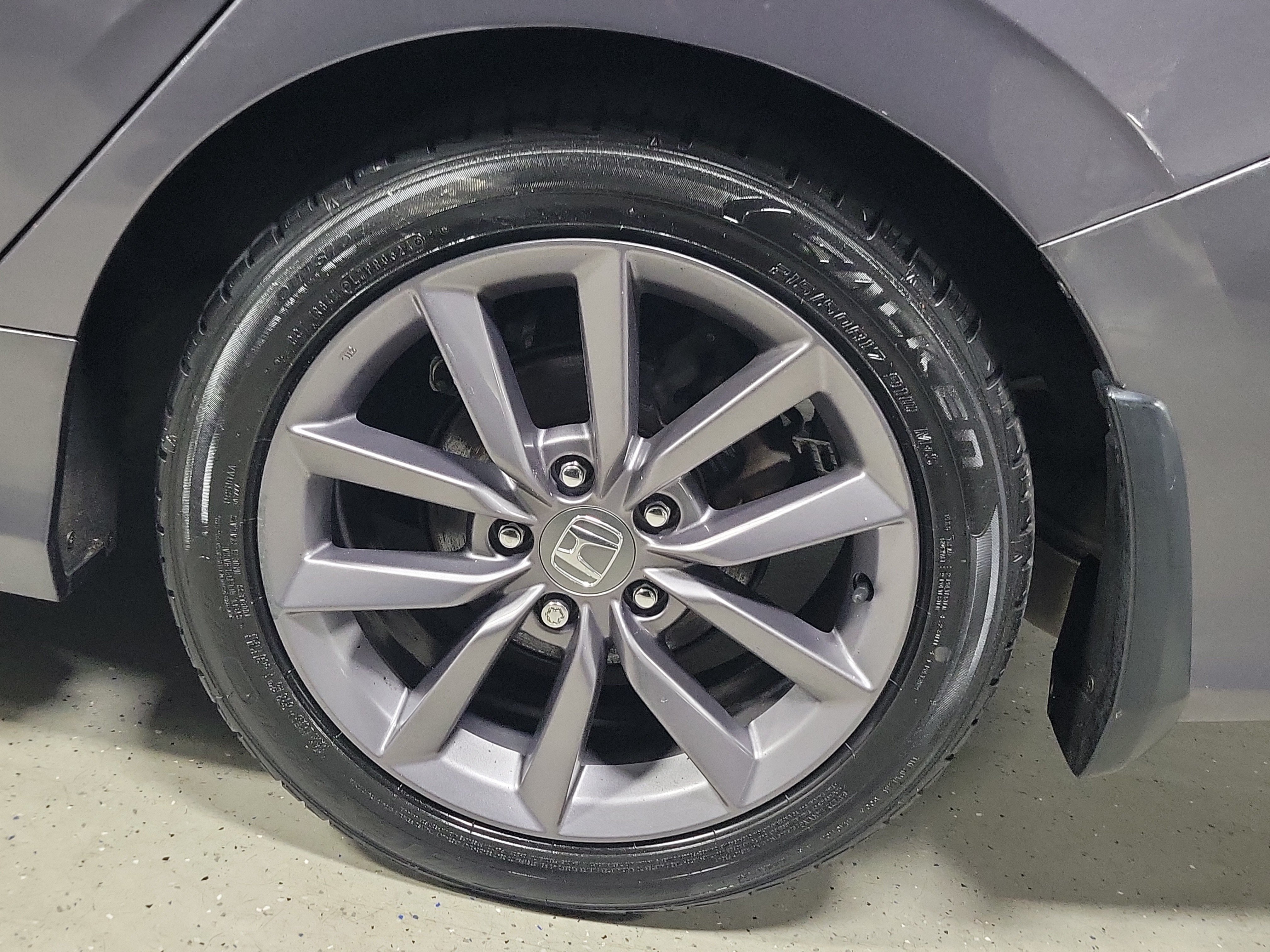 Used 2020 Honda Civic EX-L image 6