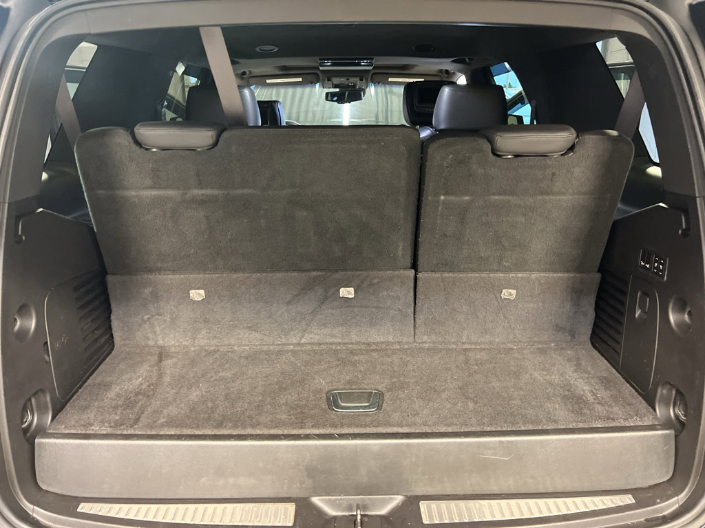 Used 2016 Cadillac Escalade Platinum AWD/4WD image 33