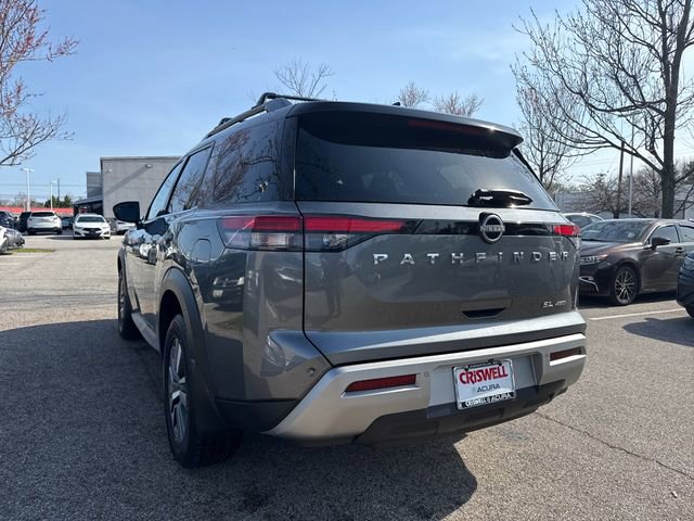 Used 2022 Nissan Pathfinder SL image 3