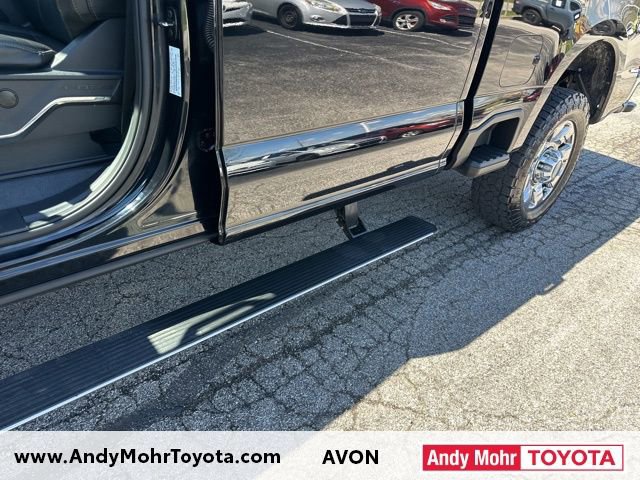 Used 2024 Ford F350 Lariat w/ Lariat Ultimate Package image 11
