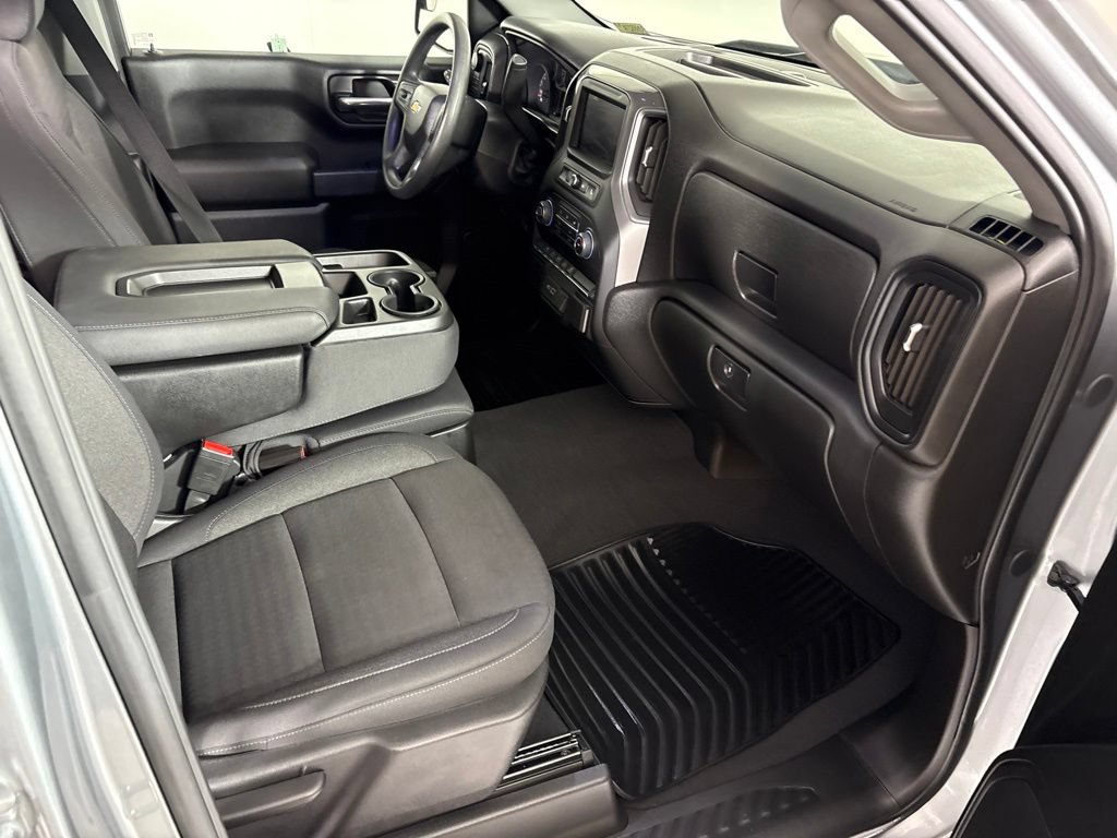 Certified 2026 Chevrolet Silverado 1500 Custom AWD/4WD image 18