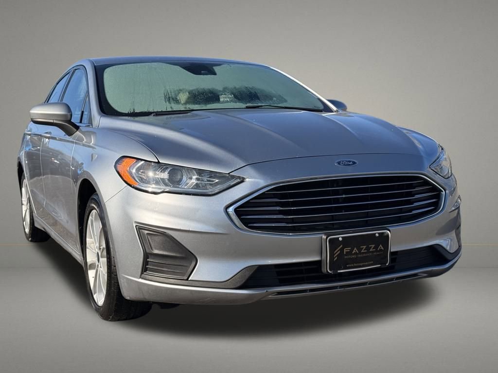 Used 2020 Ford Fusion SE image 8