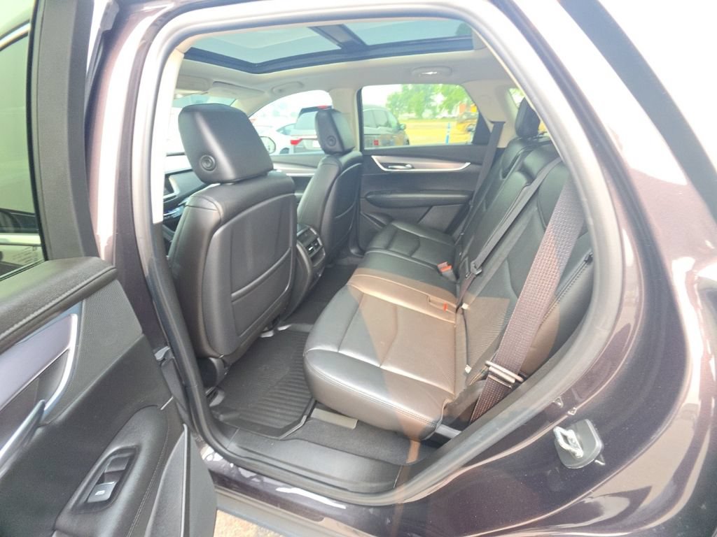 Used 2019 Cadillac XT5 Luxury FWD image 27