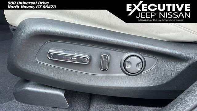 Used 2024 Honda CR-V EX-L image 10