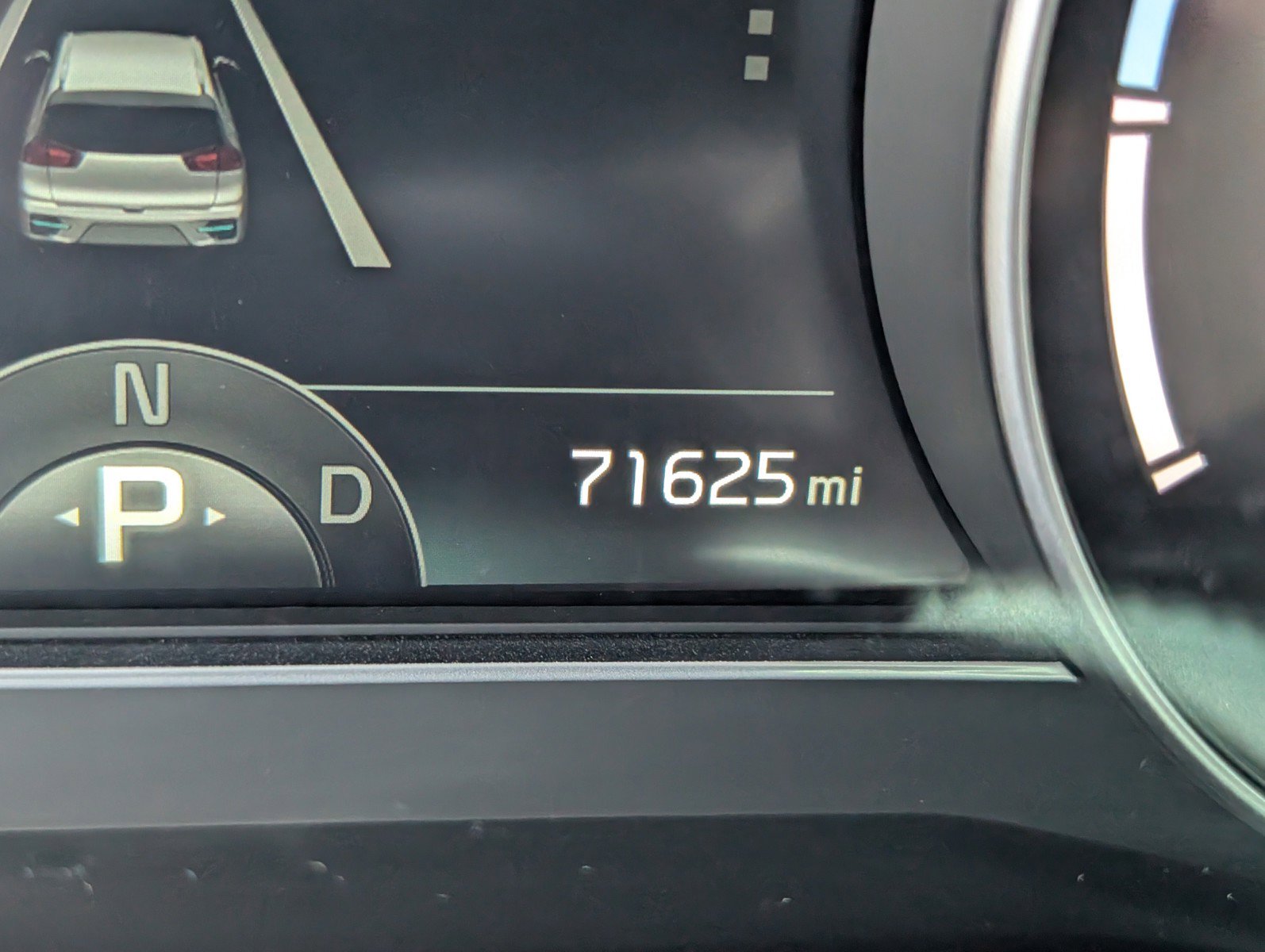 Used 2022 Kia Niro EX w/ Cold Weather Package FWD image 15