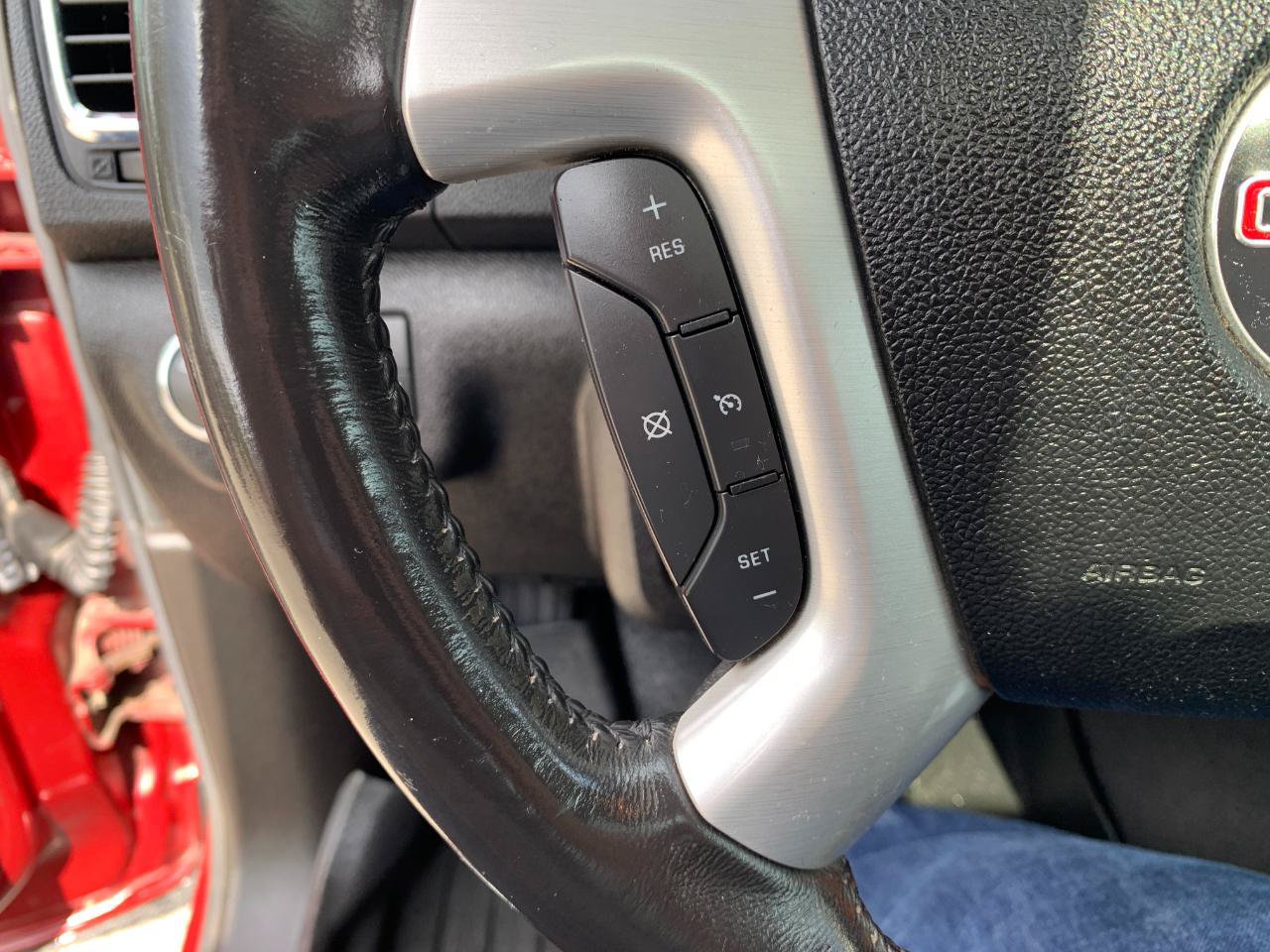 Used 2011 GMC Acadia SLT FWD image 19