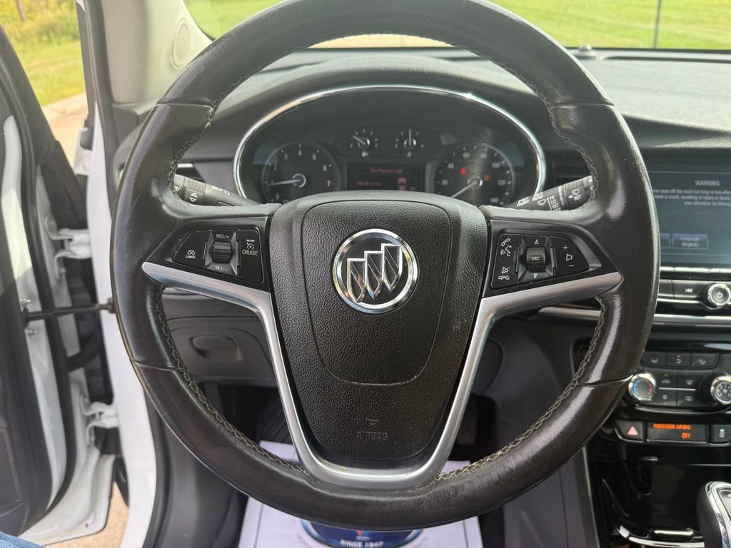 Used 2021 Buick Encore Preferred AWD/4WD image 28