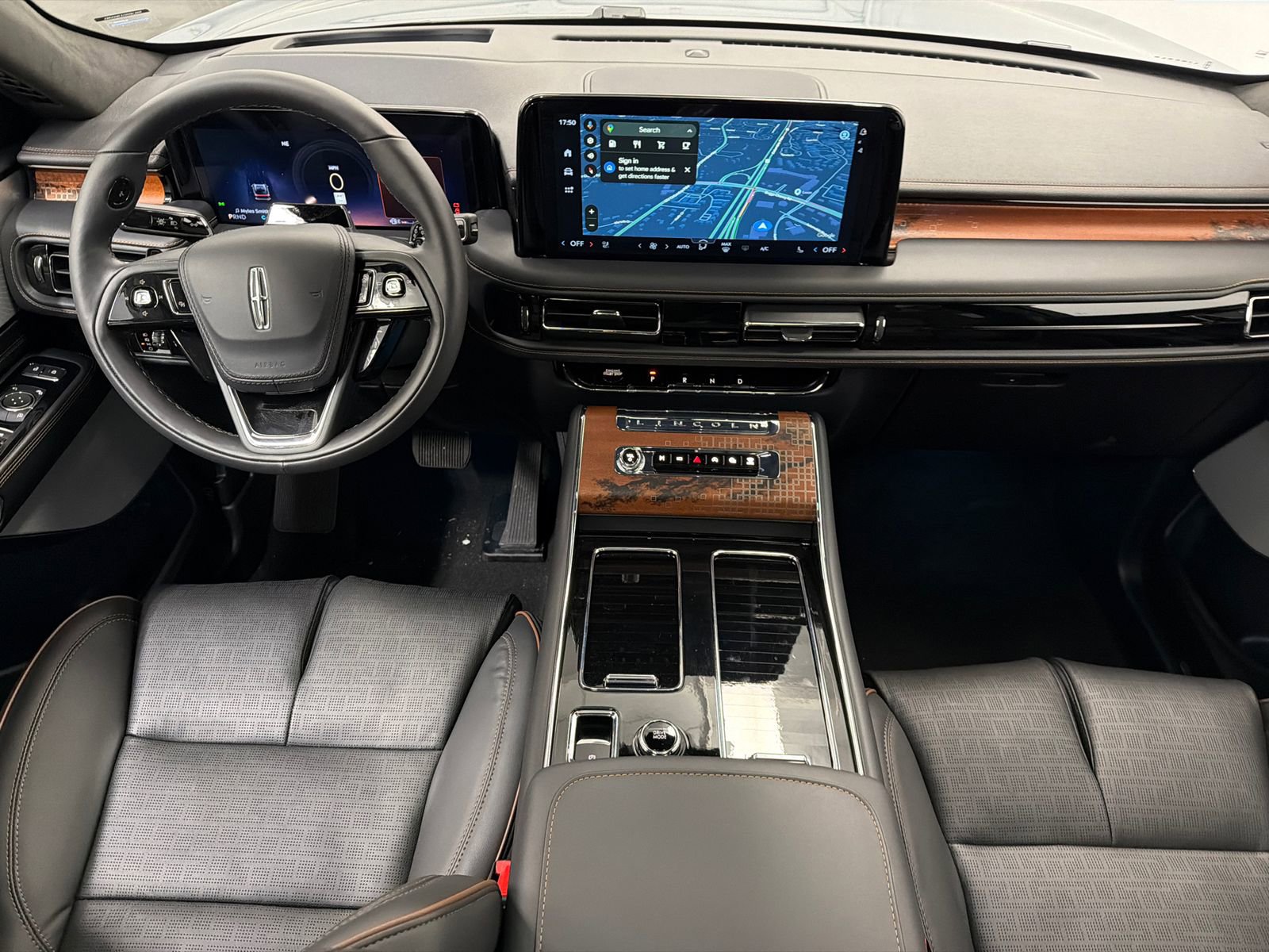 New 2026 Lincoln Aviator Black Label w/ Dynamic Handling Package image 22