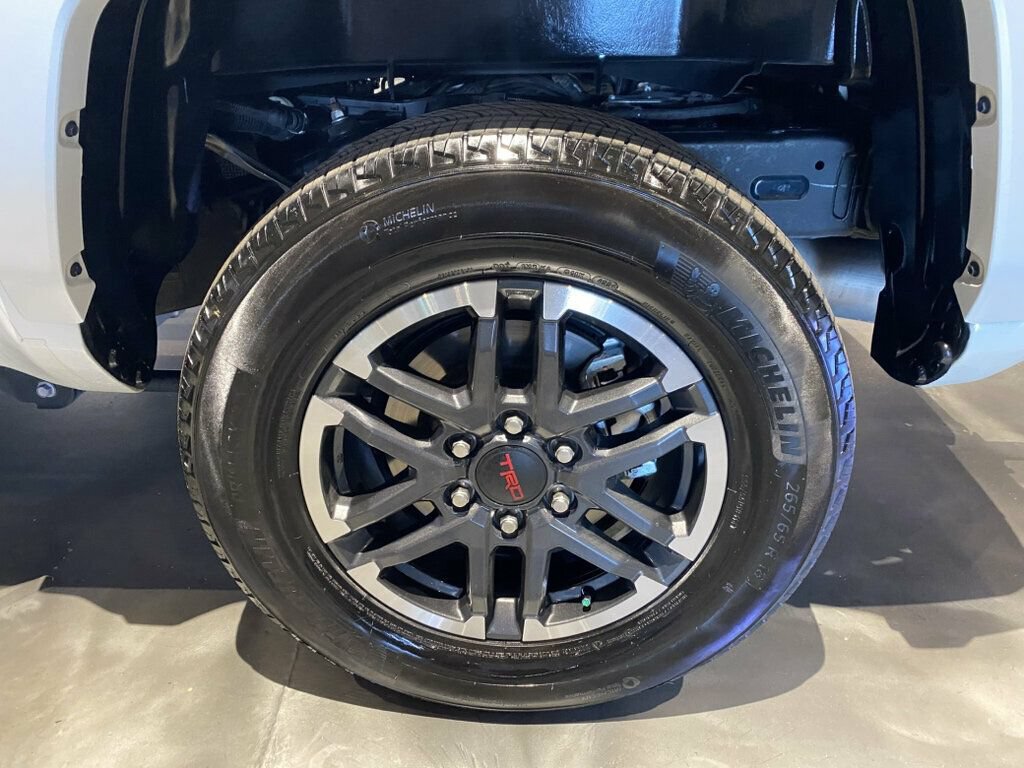 Used 2025 Toyota Tacoma TRD Sport w/ TRD Sport Premium Package AWD/4WD image 11