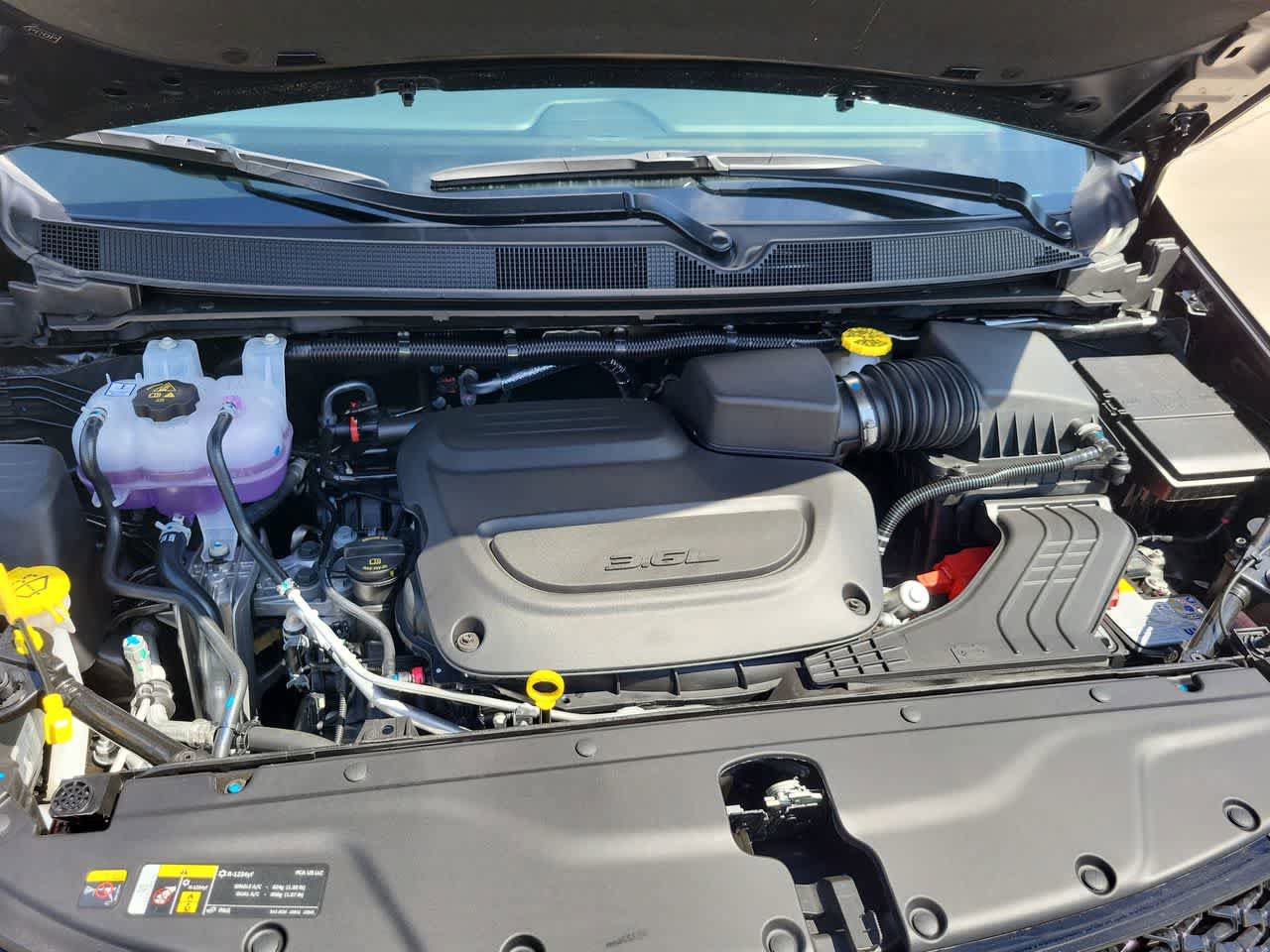New 2026 Chrysler Pacifica Select FWD image 17