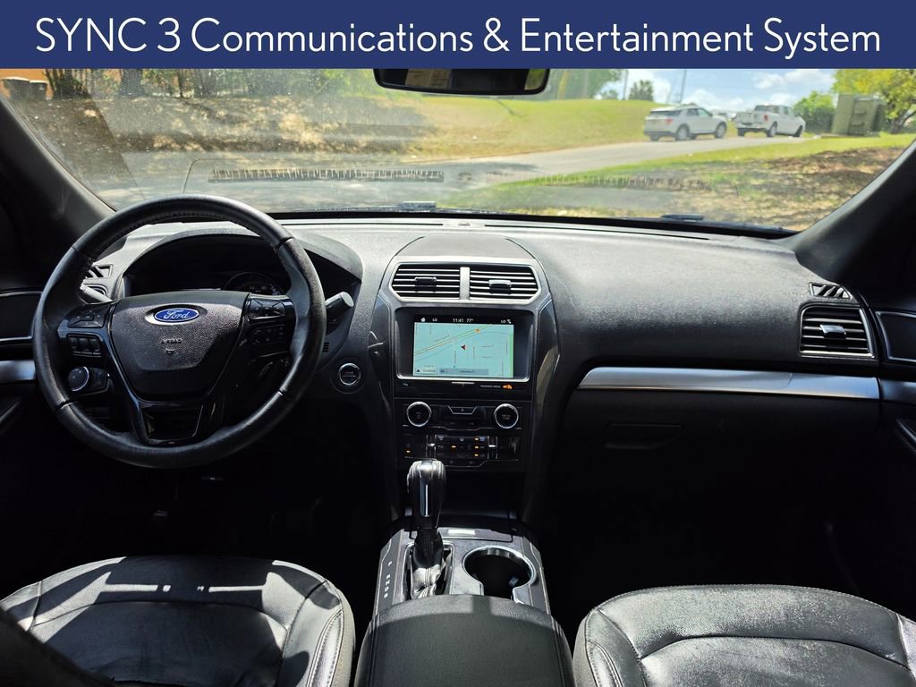Used 2018 Ford Explorer XLT w/ Equipment Group 202A image 12