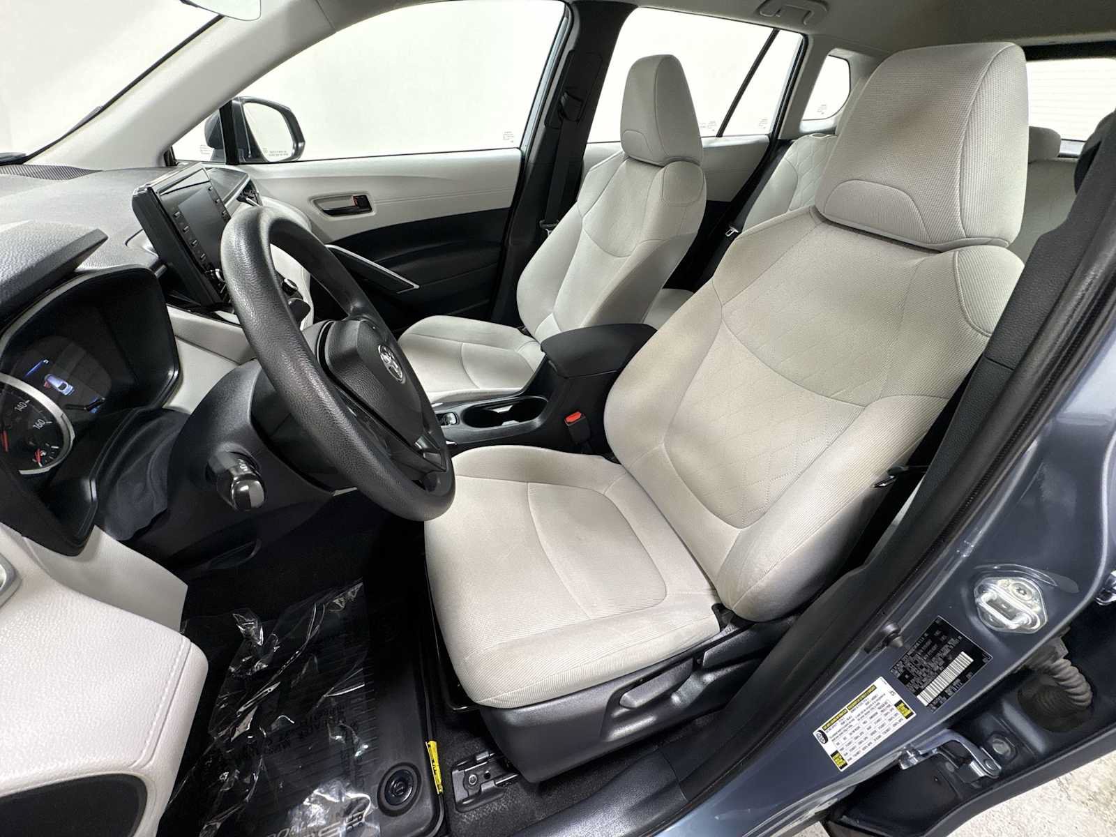 Certified 2022 Toyota Corolla Cross L AWD/4WD image 13