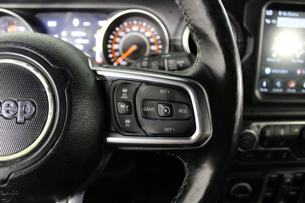 Used 2020 Jeep Wrangler Unlimited Sahara AWD/4WD image 26