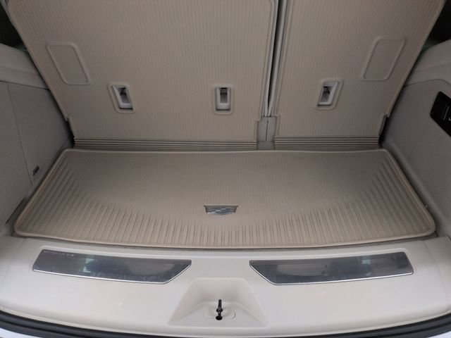 Used 2022 Cadillac Escalade Premium Luxury Platinum w/ LPO, Radiant Package image 26