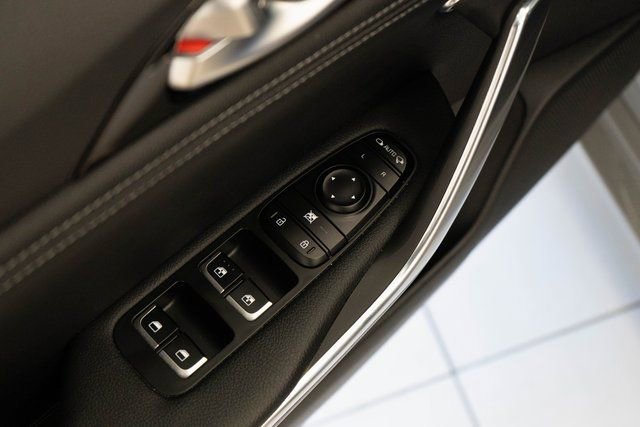 Used 2023 Kia Stinger GT-Line image 19