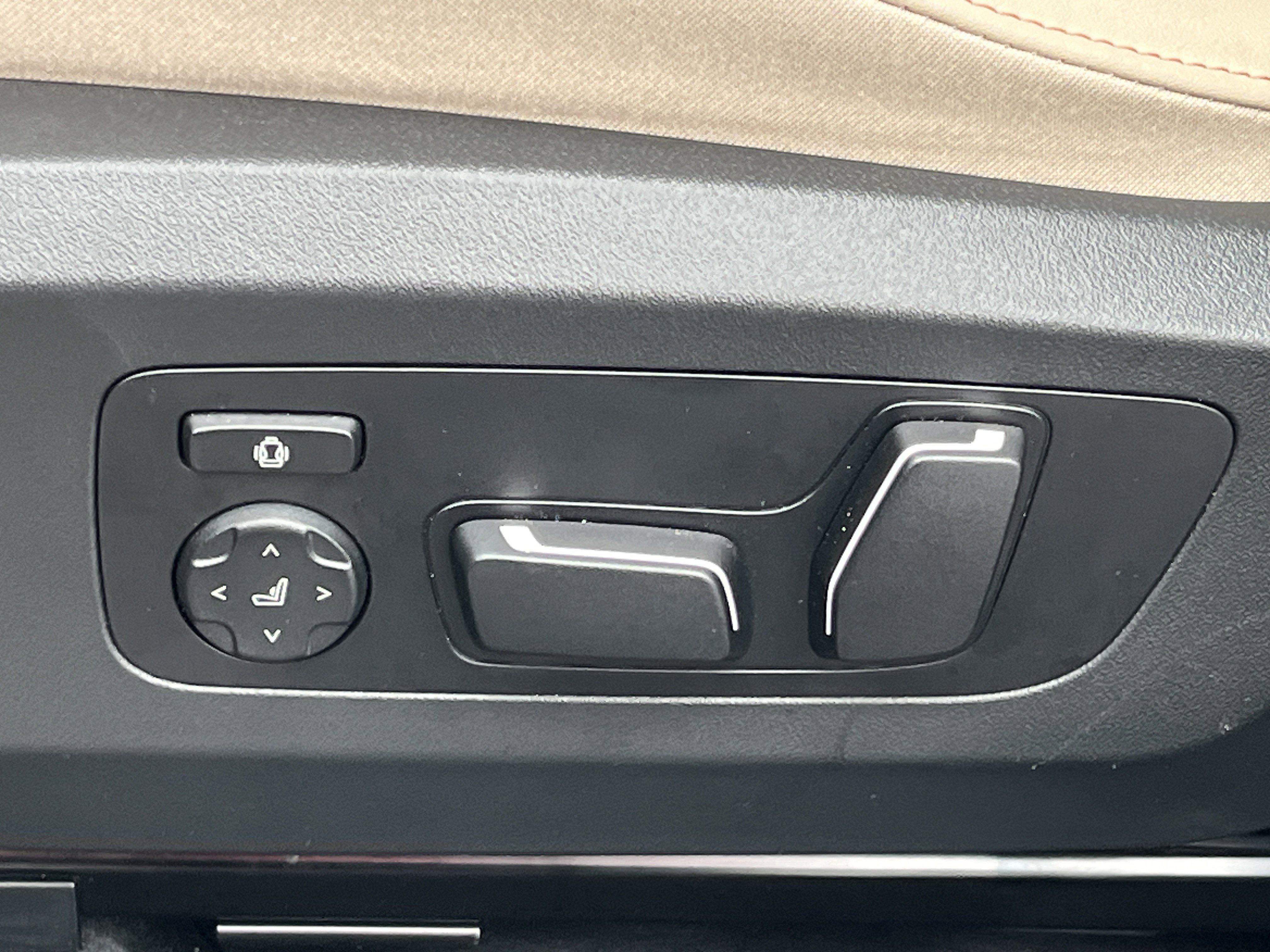 Used 2025 BMW X3 xDrive30i image 18