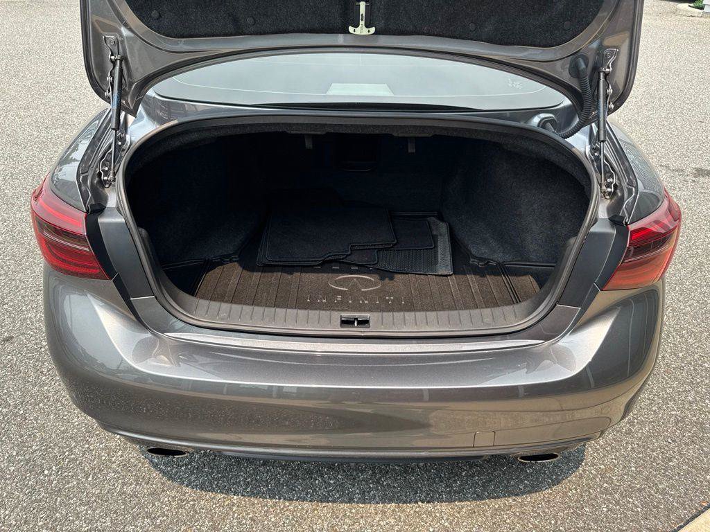 Used 2020 INFINITI Q50 Luxe w/ Cargo Package AWD/4WD image 24