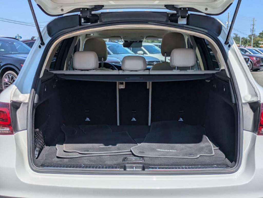 Used 2022 Mercedes-Benz GLC 300 image 12