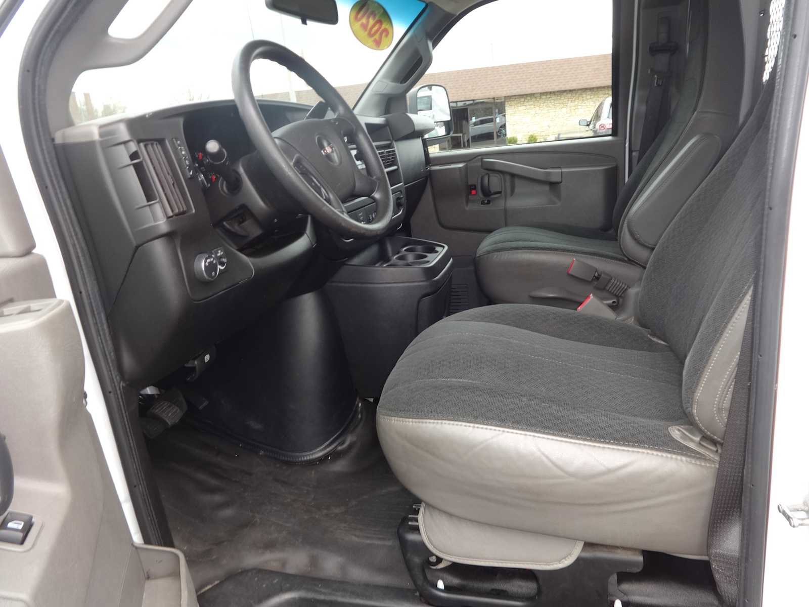 Used 2020 GMC Savana 2500 w/ Driver Convenience Package image 13