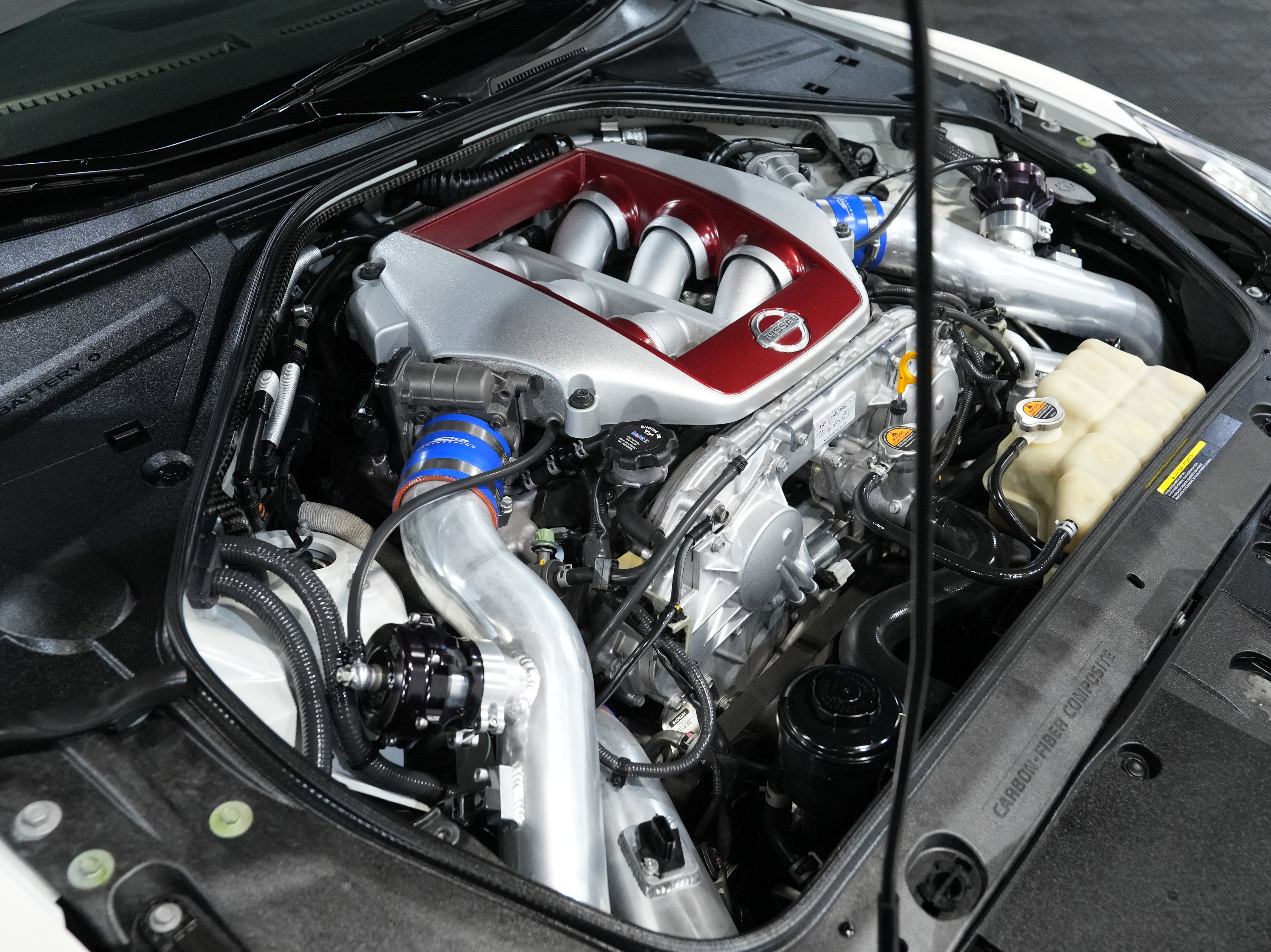 Used 2015 Nissan GT-R Black Edition image 45