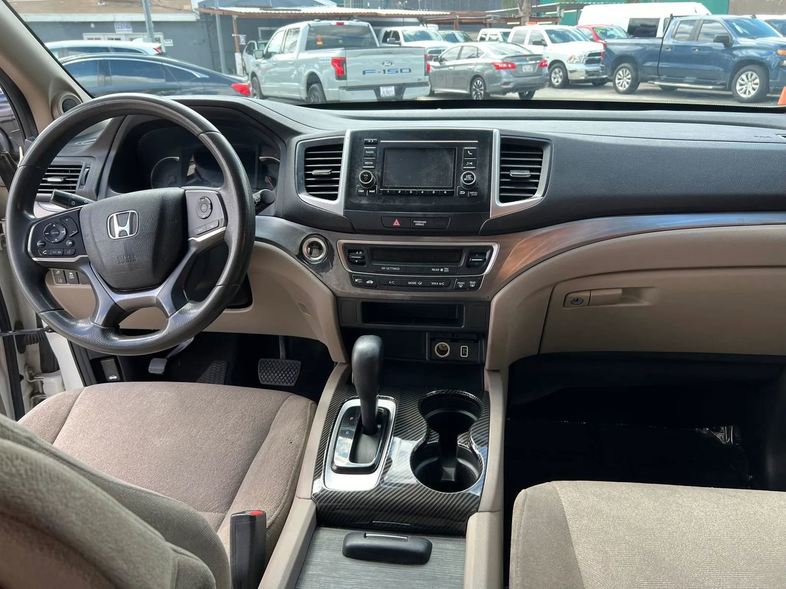 Used 2019 Honda Pilot LX image 16