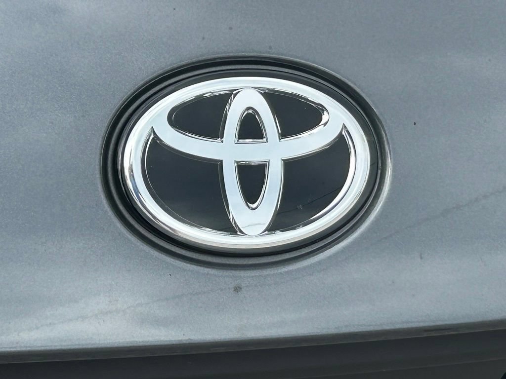 Used 2023 Toyota GR86 Premium RWD image 18