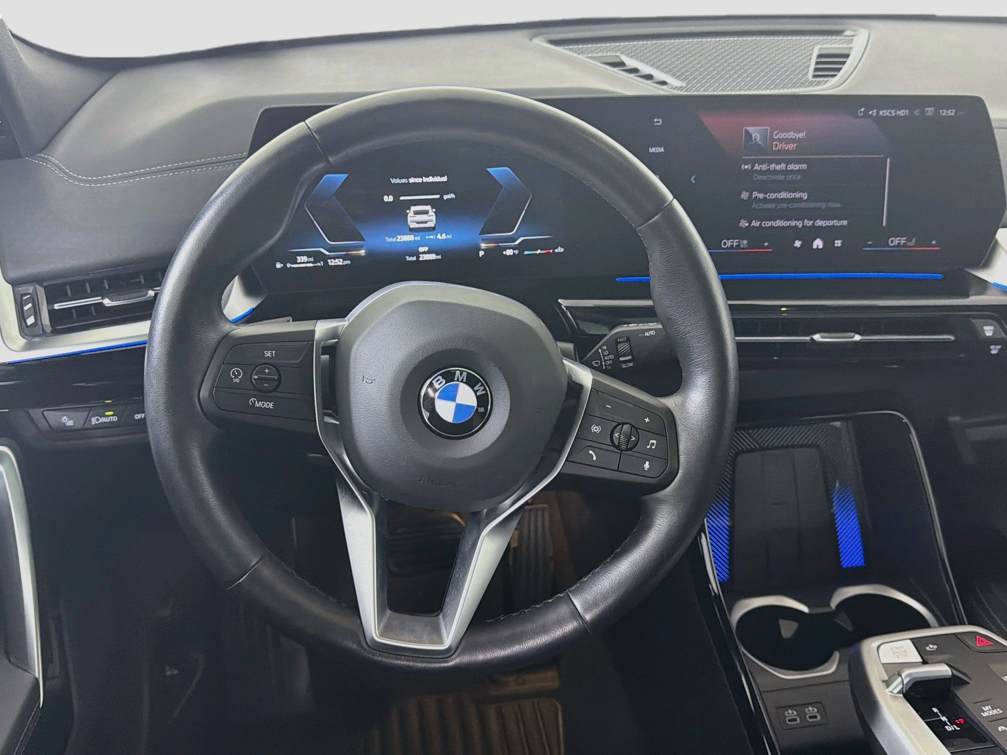 Used 2026 BMW X2 xDrive28i AWD/4WD image 17