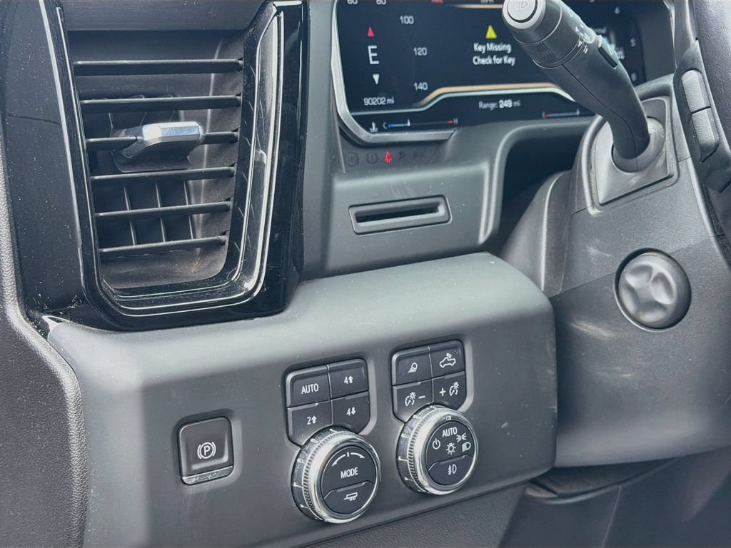 Used 2023 GMC Sierra 1500 AT4 w/ AT4 Preferred Package AWD/4WD image 10
