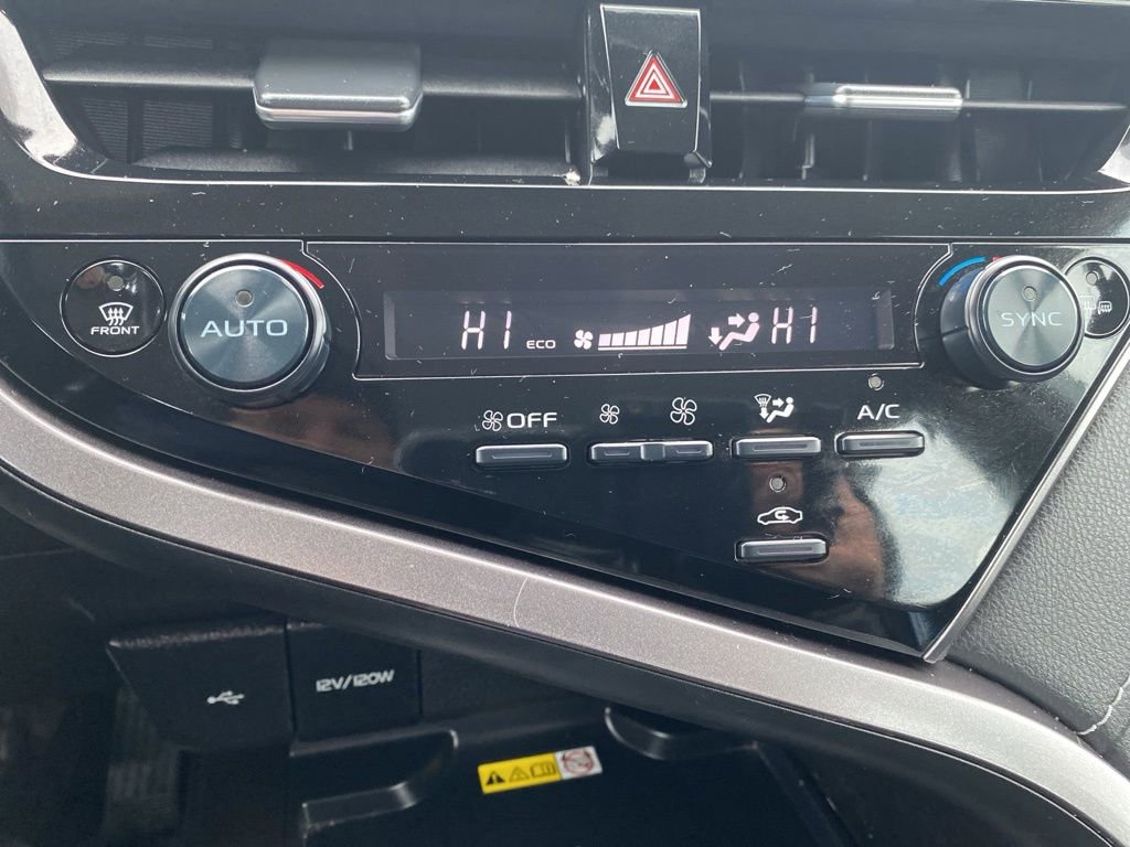 Used 2023 Toyota Camry XSE image 32