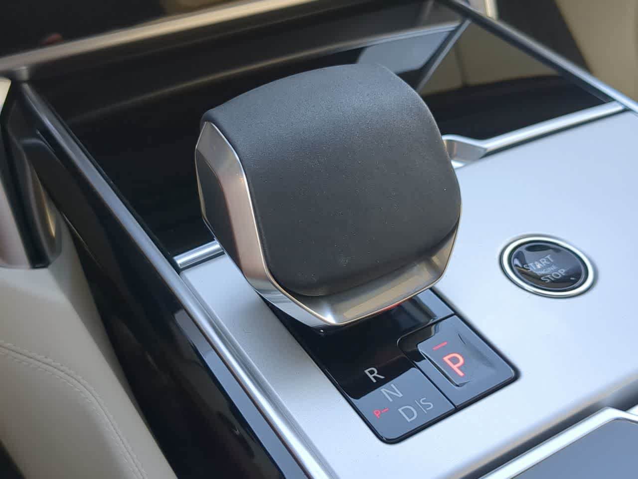 New 2026 Land Rover Range Rover SE AWD/4WD image 34