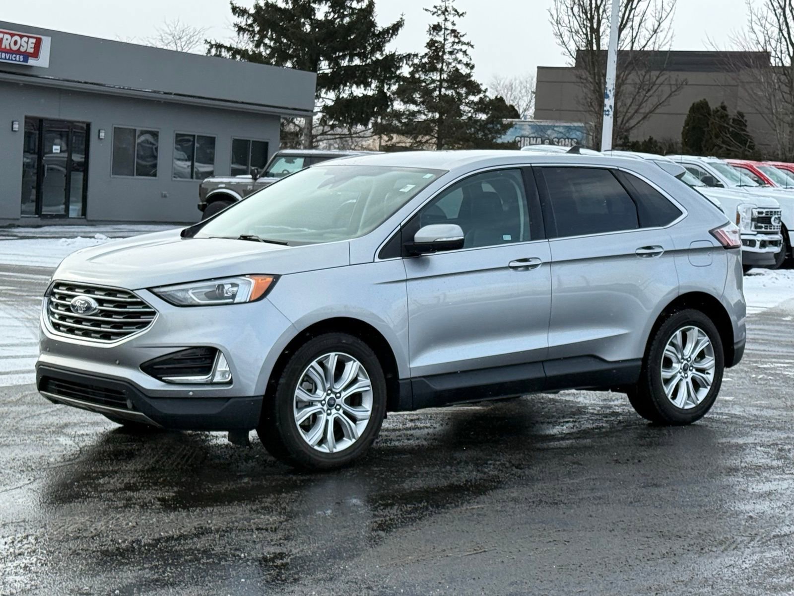 Used 2022 Ford Edge Titanium image 7