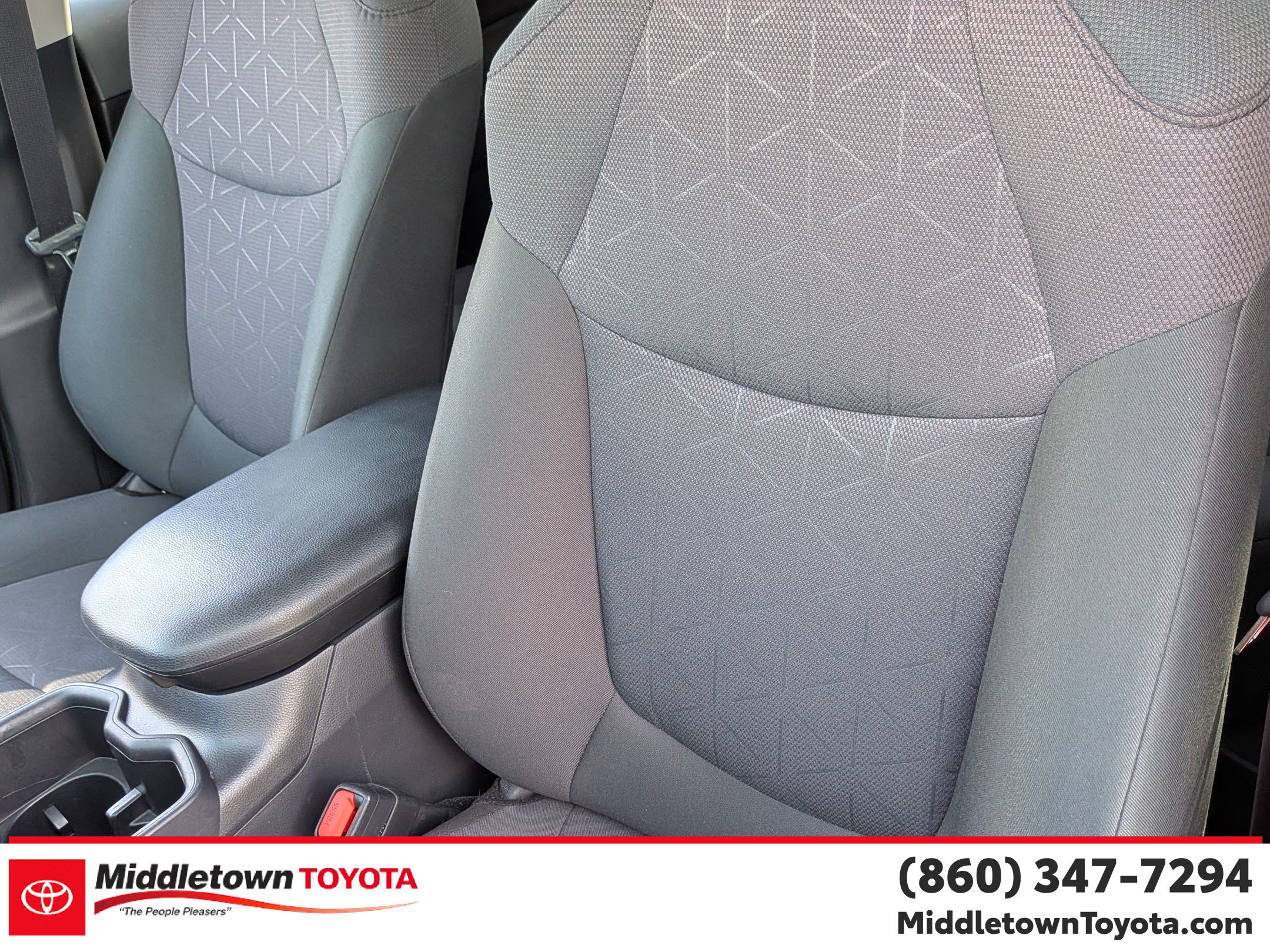 Certified 2025 Toyota RAV4 XLE AWD/4WD image 14