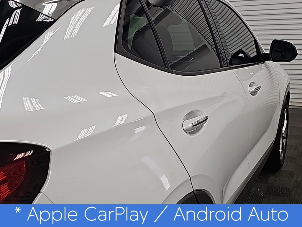 Used 2022 Buick Encore GX Essence w/ Experience Buick Package image 10